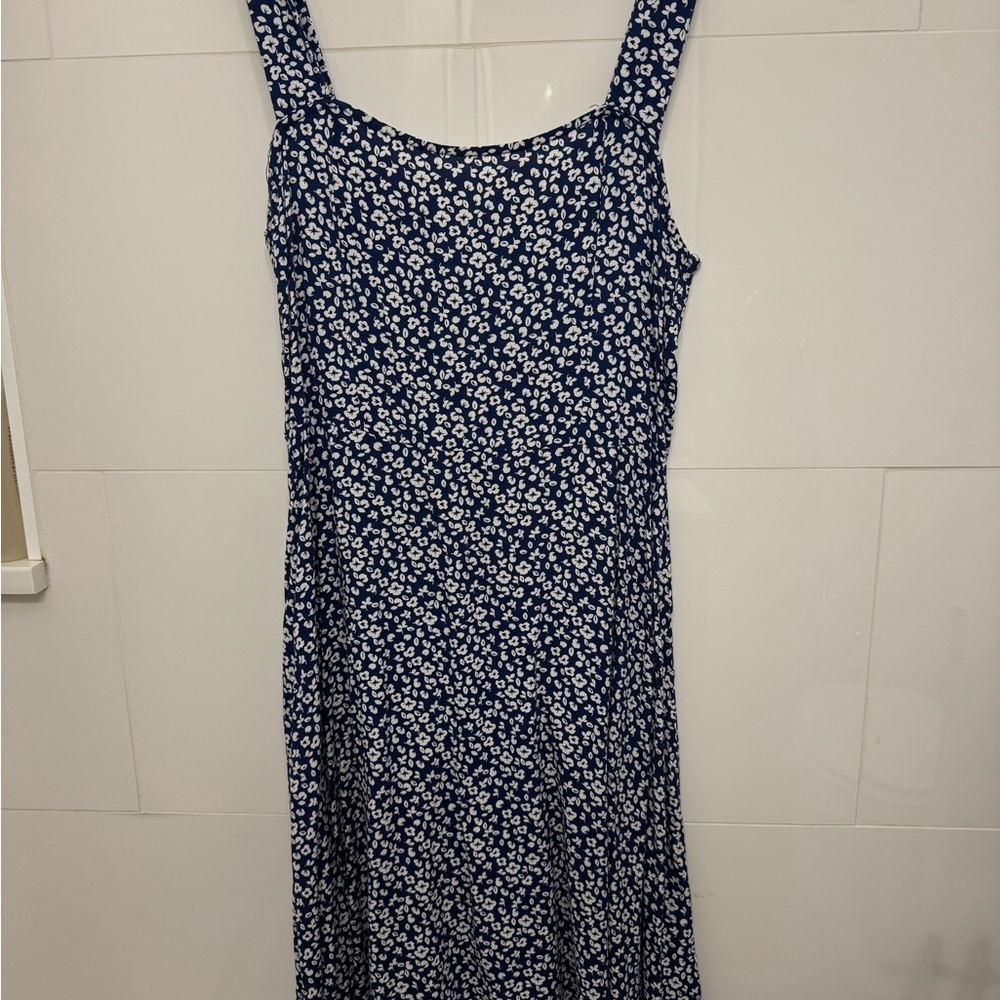 Blue and White Sleeveless Midi Sundress